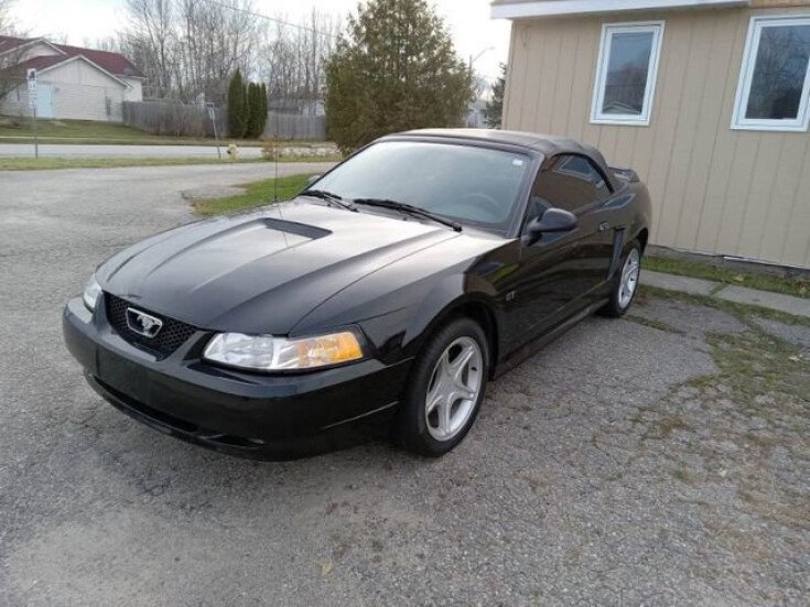 Thumbnail Photo undefined for 2000 Ford Mustang GT